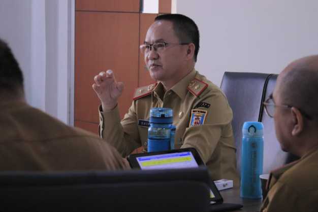 Sekda Saipul Pimpin Rakoor Penanggulangan Kemiskinan Tahun 2022