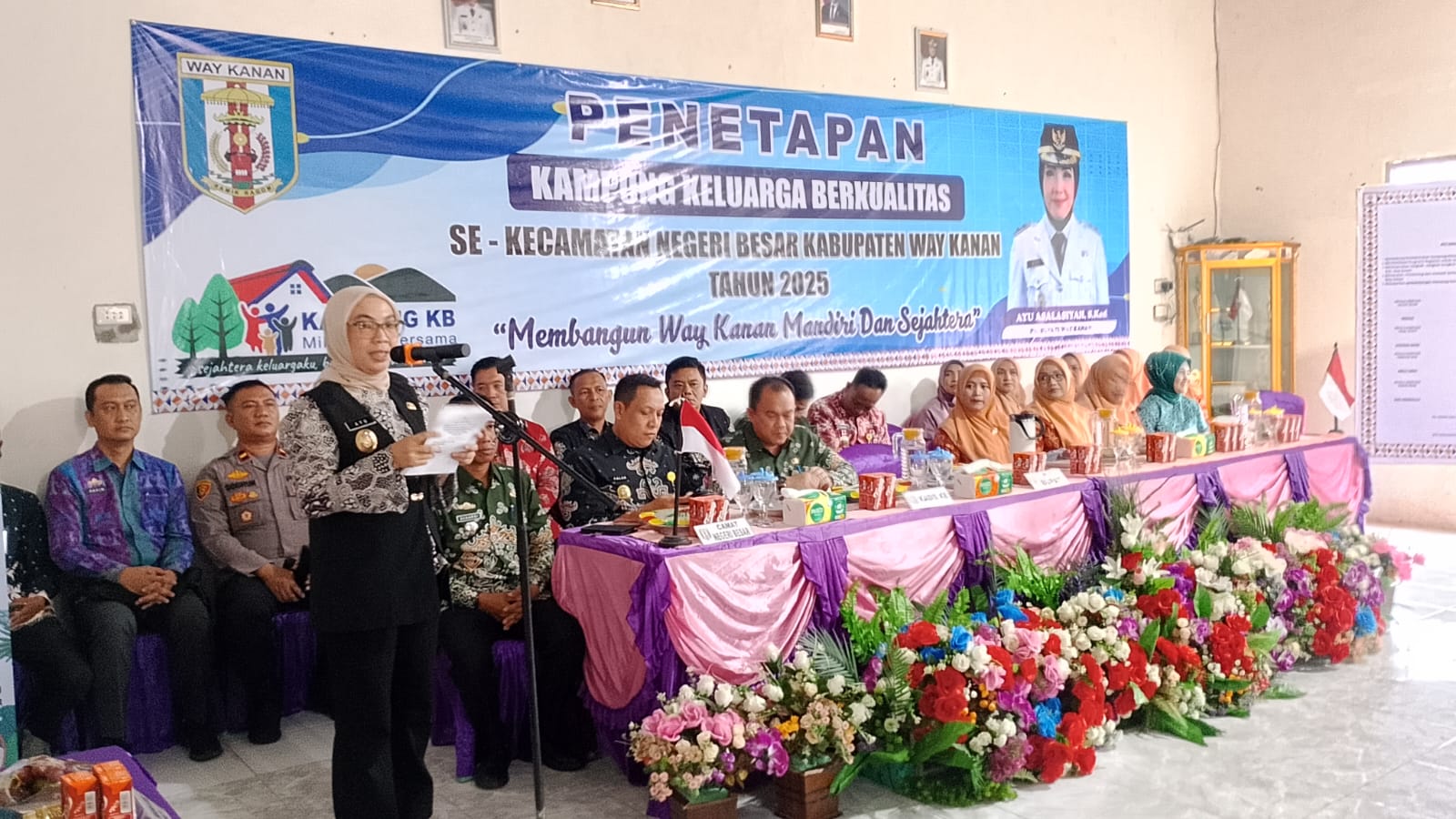 Plt. Bupati Ayu Asalasiyah : Kampung KB Wujud Nyata Komitmen Meningkatkan Kesejahteraan Keluarga